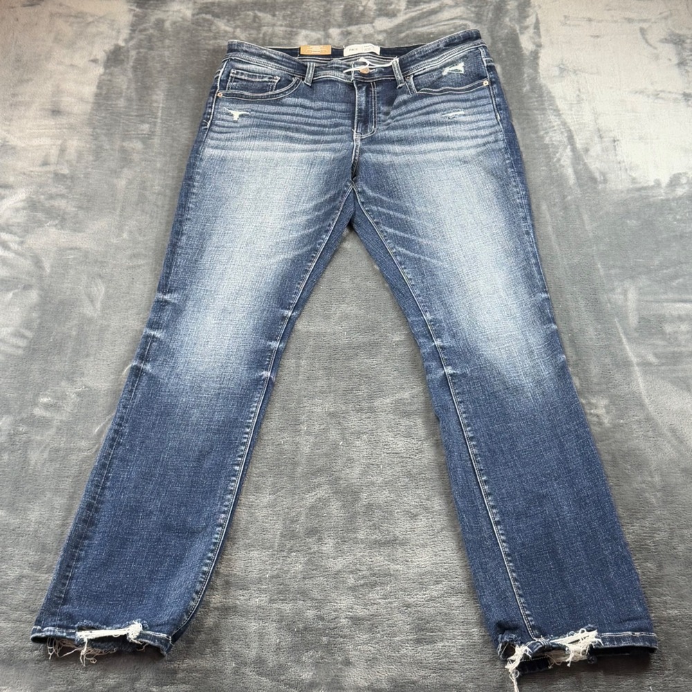 BKE Payton Mid-Rise Straight Leg Jeans 32R Medium Wash Distressed Frayed Hem NEW
